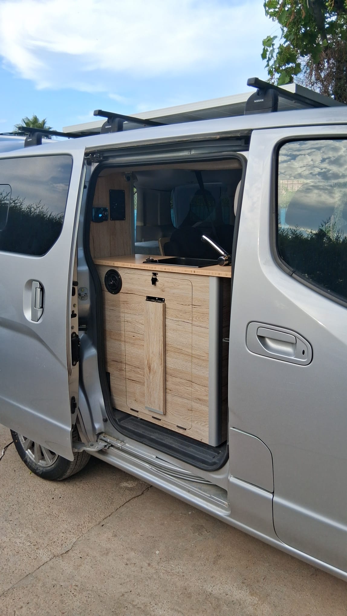 A screenshot 2 of Camperización de Nissan NV200
