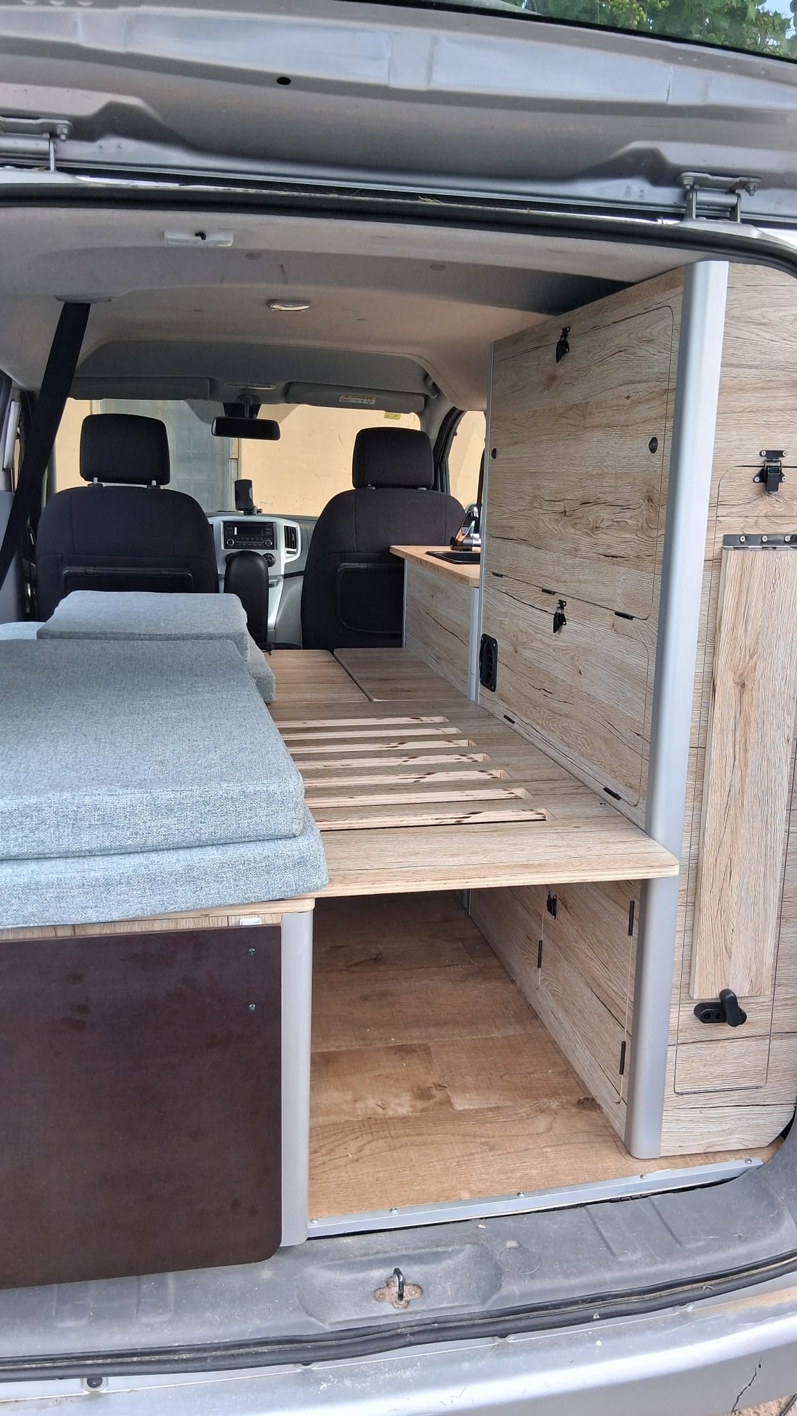 A screenshot 5 of Camperización de Nissan NV200